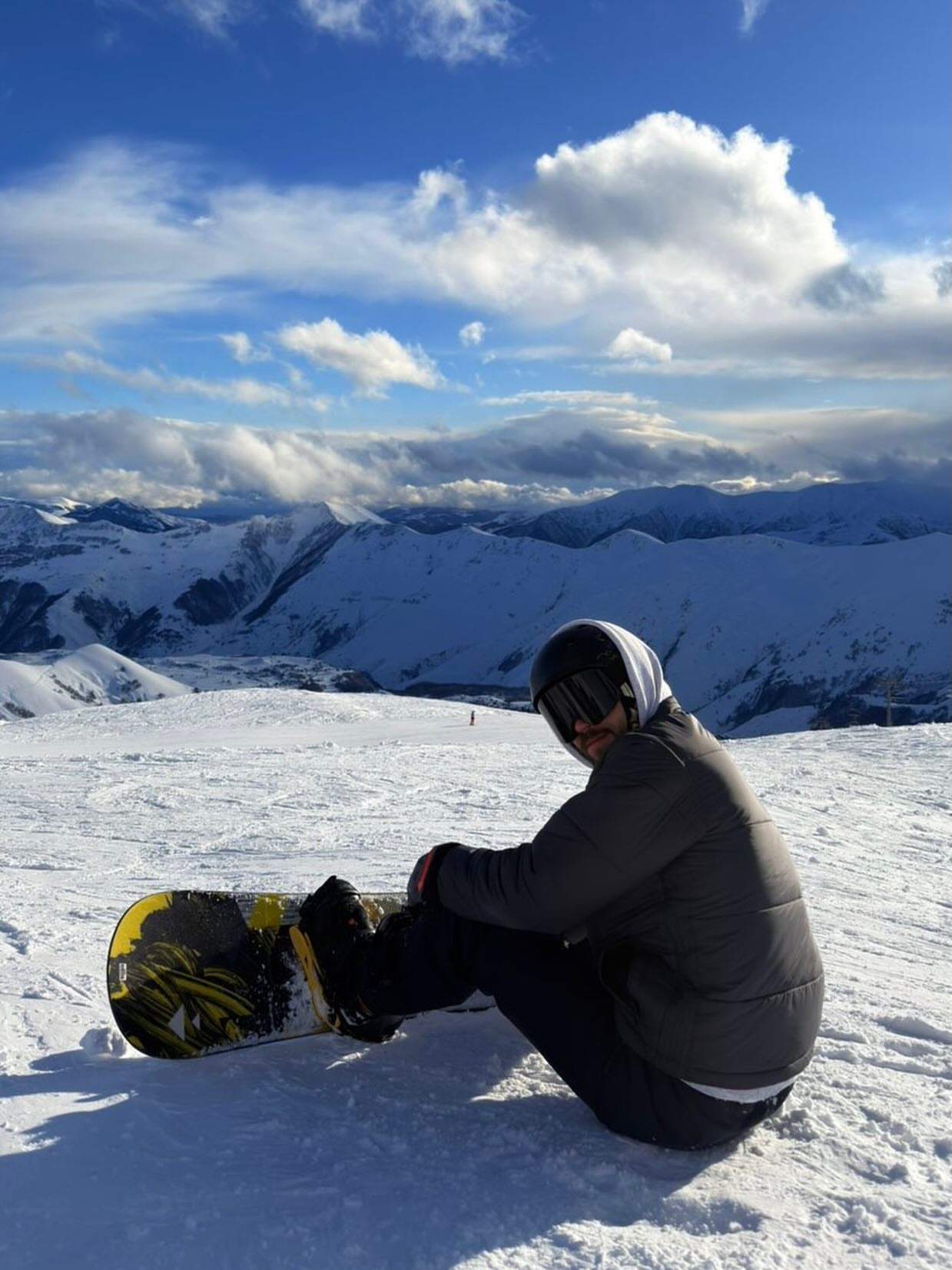 Gudauri Ski Resort — photo by @idriss_daniell