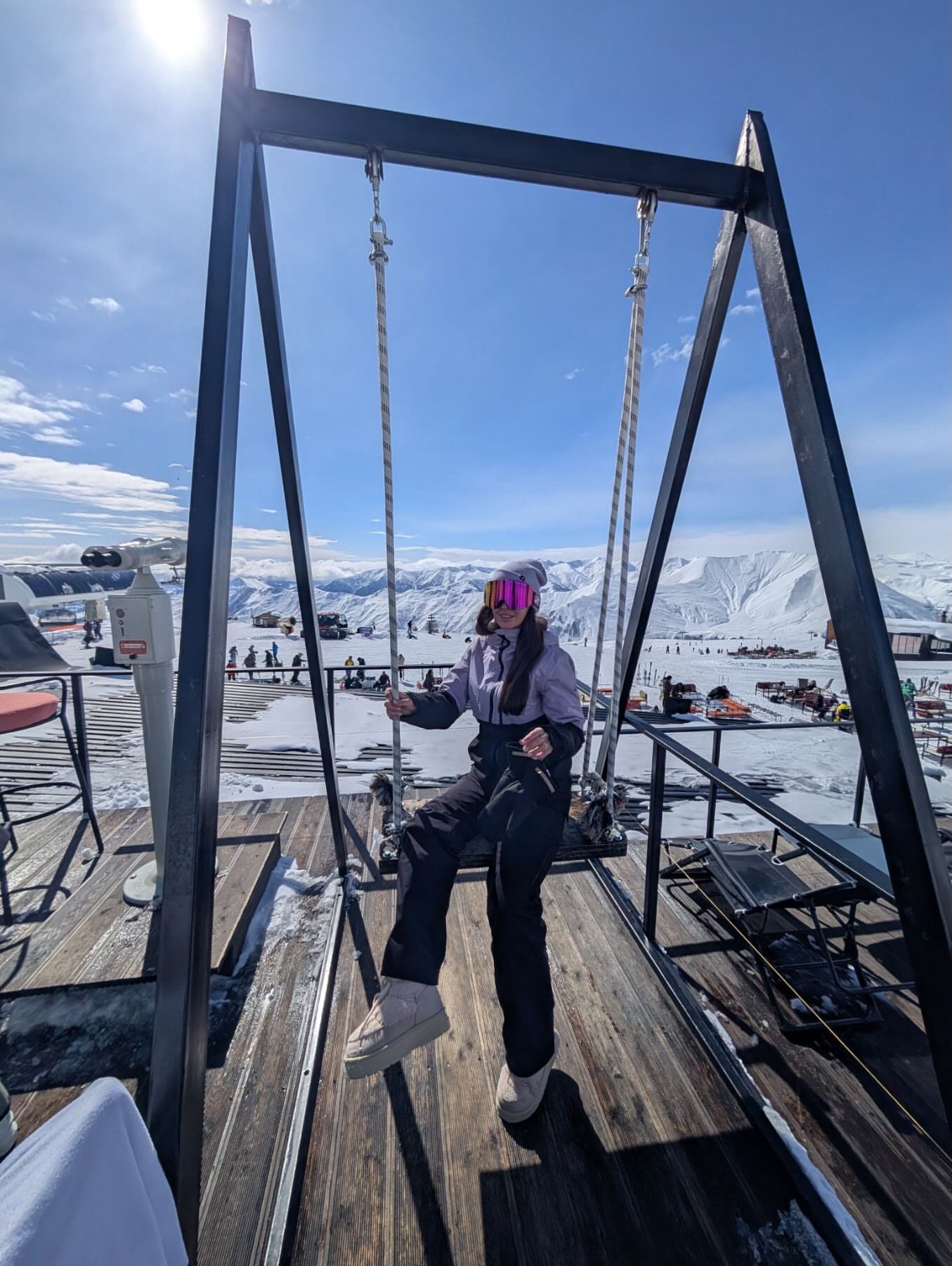 Gudauri Ski Resort — photo by @wiksss